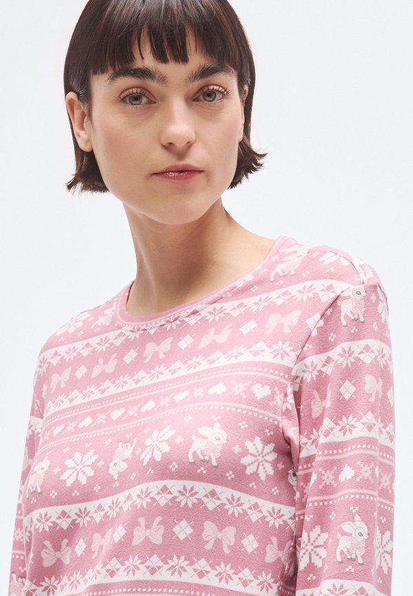Hollister Co. LIQUID COZY LONG SLEEVE SCOOP