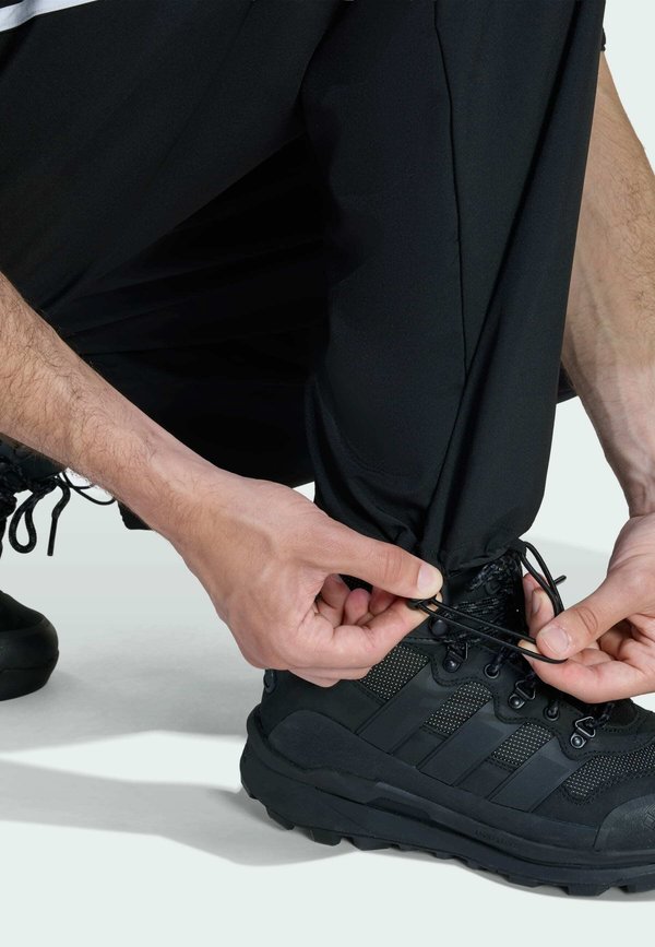 adidas Originals TEAMGEIST