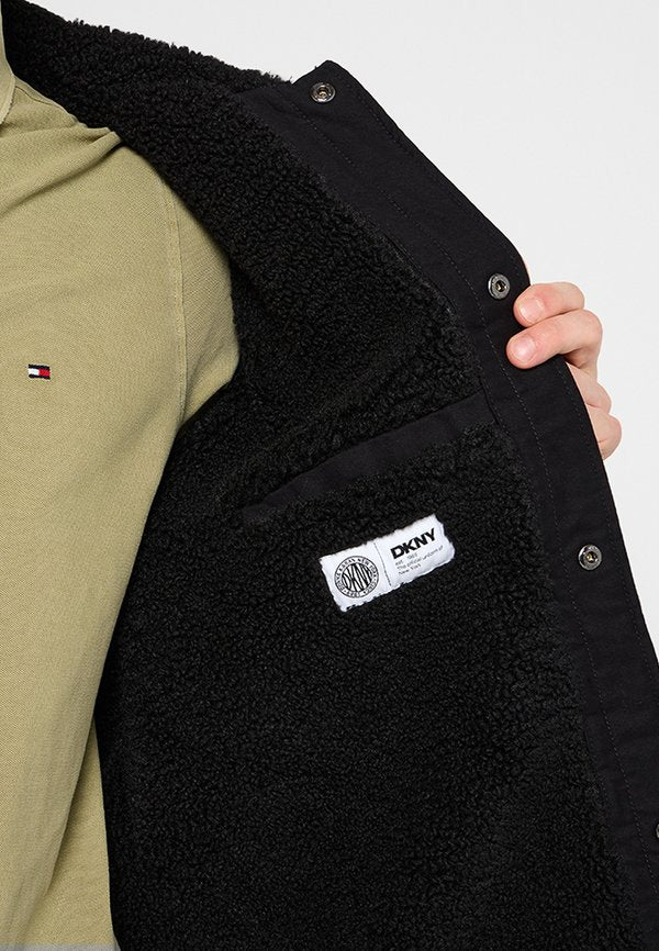 DKNY