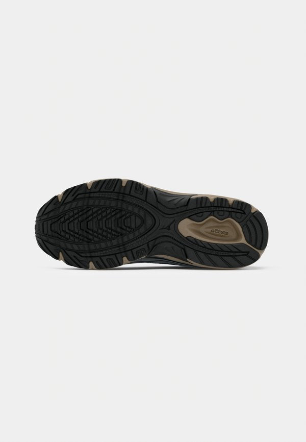 Mizuno Sportstyle MXR TECH UNISEX