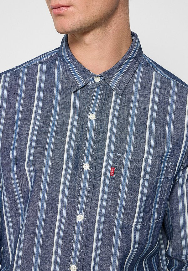 Levi's® REGULAR FIT