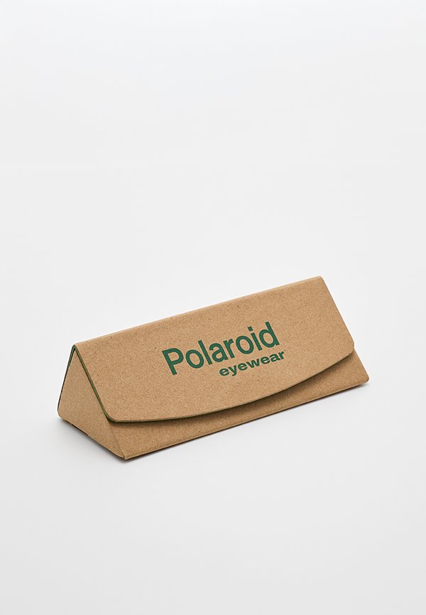 Polaroid