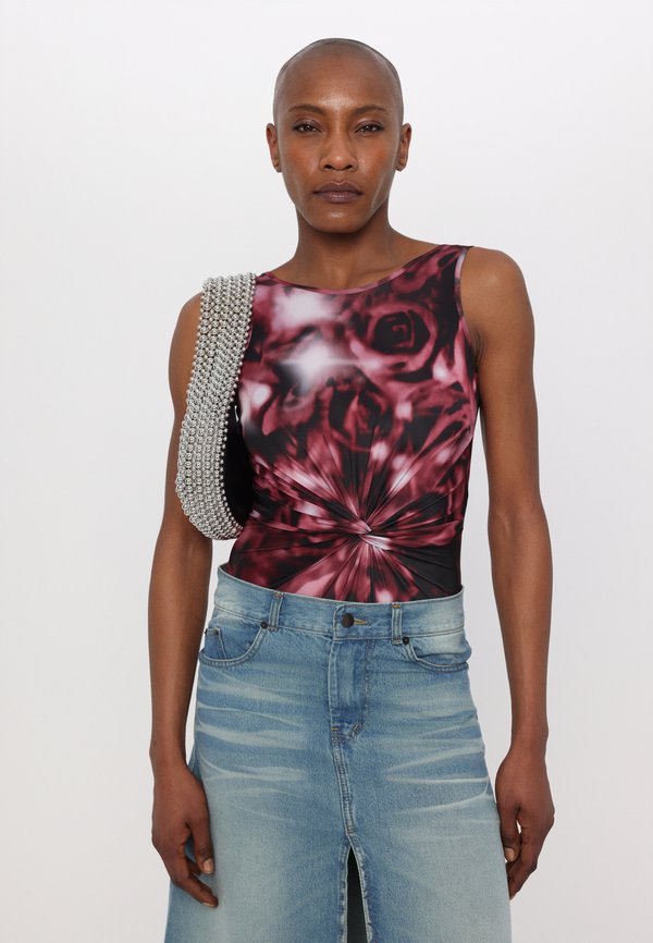 Ioannes KNOT BODY
