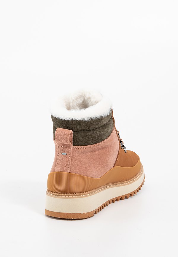 TOMS MOJAVE