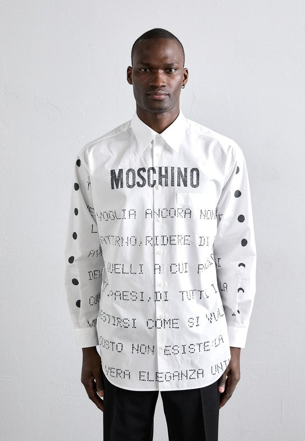 MOSCHINO POETRY MESSAGES