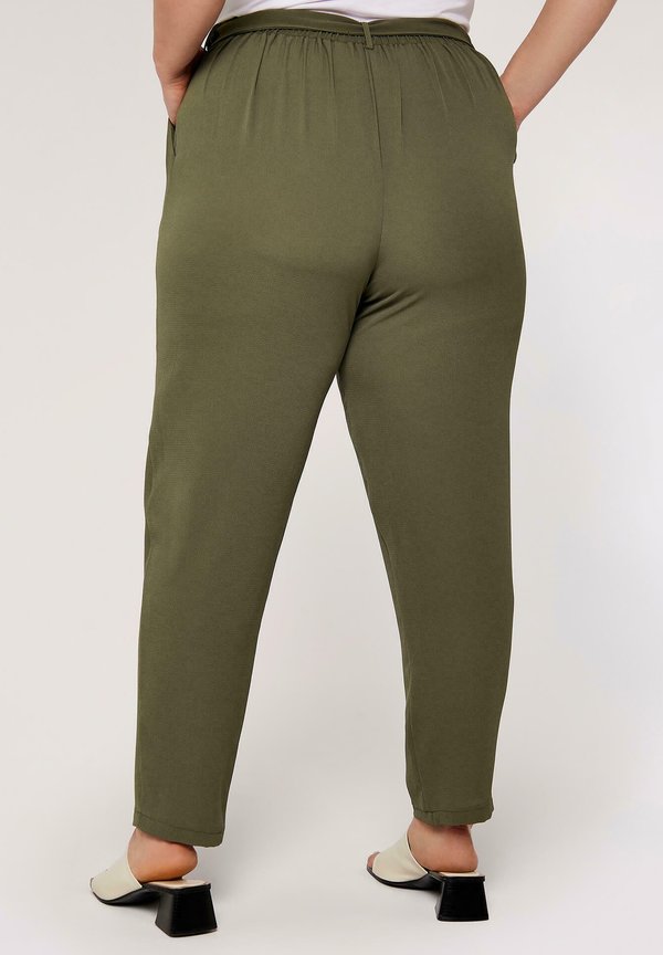 Apricot CURVE TAPERED
