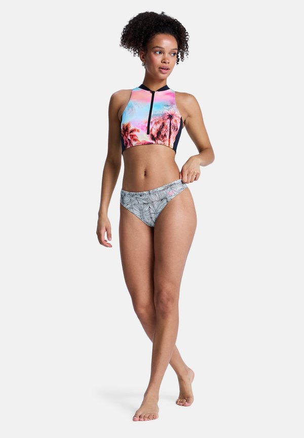 Roxy PRO SURF CHEEKY