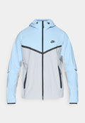 Nike Sportswear