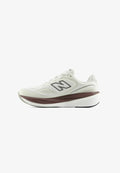 New Balance 1080V15 - Road running shoes - sea salt fast track