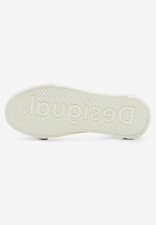 Desigual LIFE IS AWESOME PLATFORM