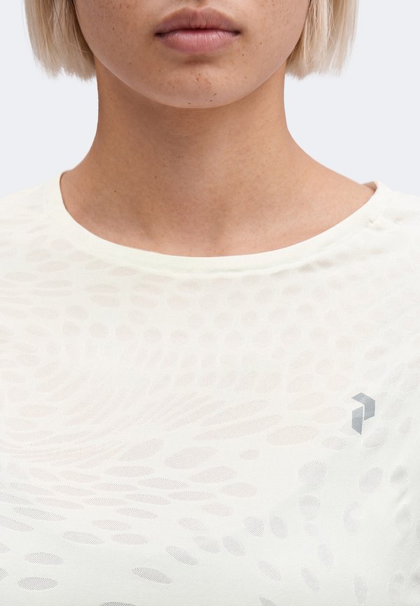 Peak Performance DISCOVER TEE