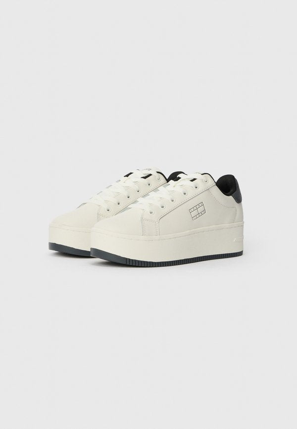 Tommy Jeans ESSENTIAL LOGO PLATFORM TRAINERS WITH LEATHER