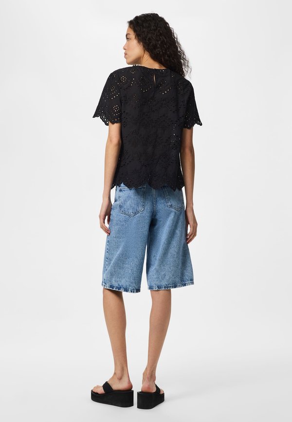 Pieces Short Sleeved PCVILDE