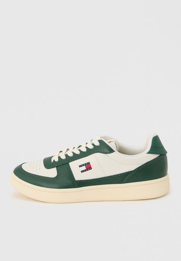 Tommy Jeans