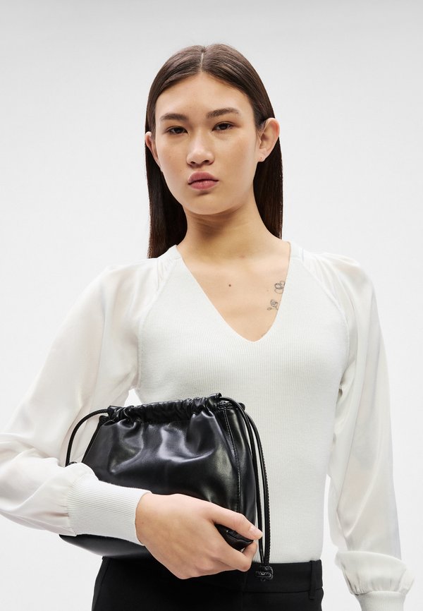 DKNY MIX MEDIA