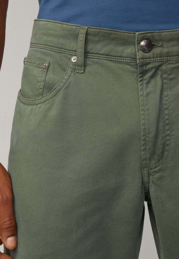 Hackett London