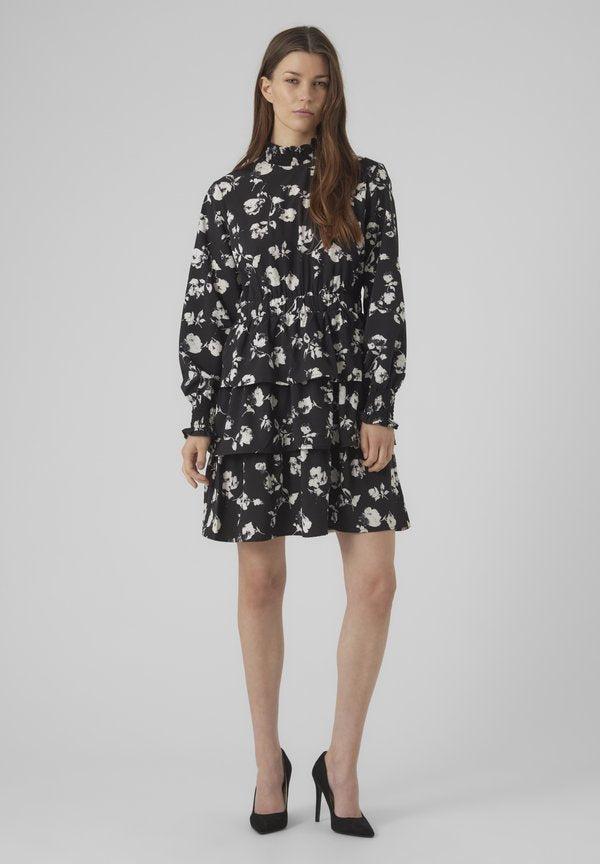 Vero Moda VMLEDI Short