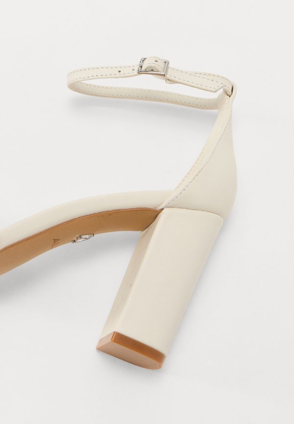 ALDO MELODIE  PILLOW WALK