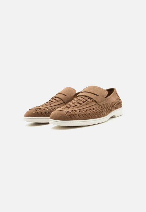 Pier One by Zalando