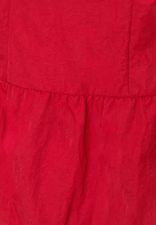 PULL&BEAR SHORT BALLOON
