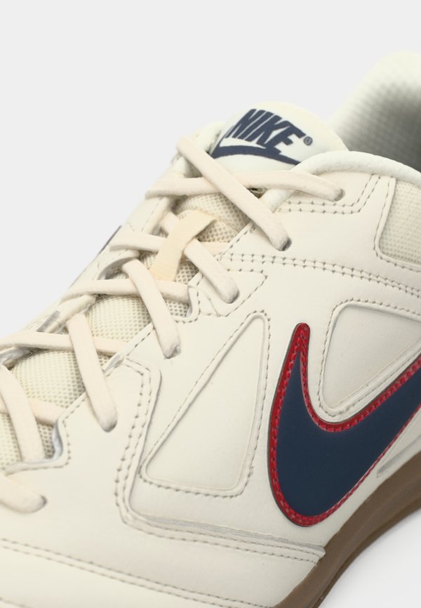 Nike Sportswear GATO