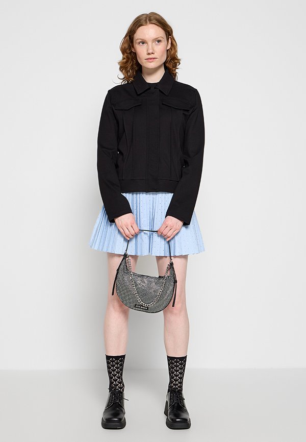 TWINSET