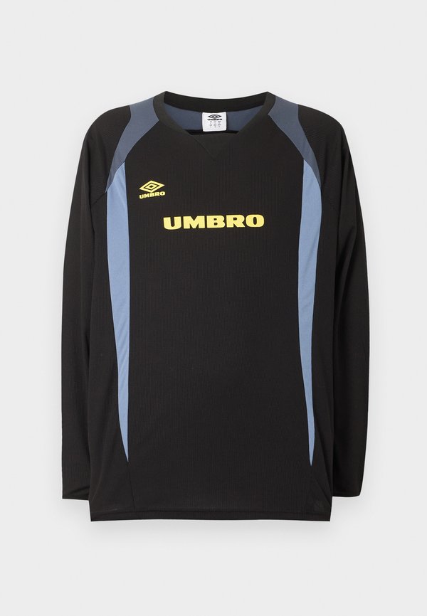 Umbro PANELLED