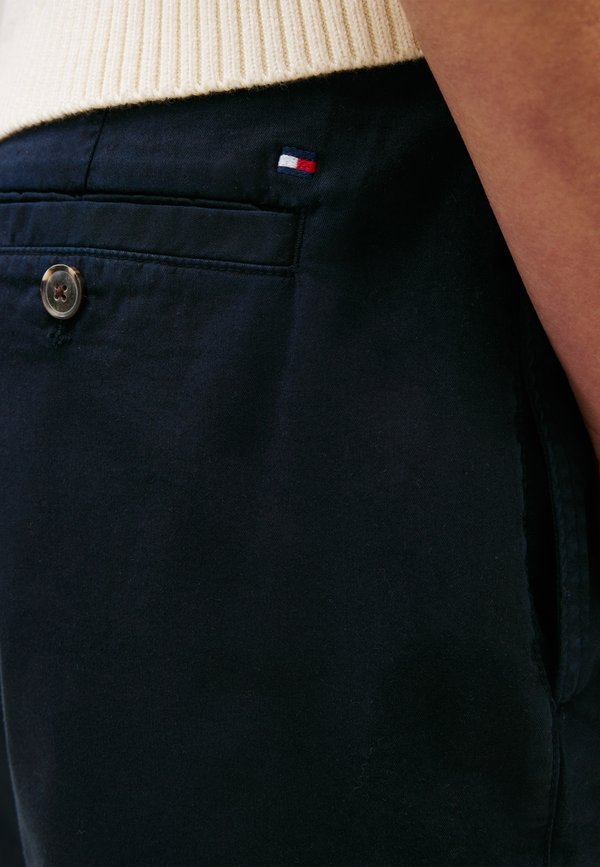 Tommy Hilfiger