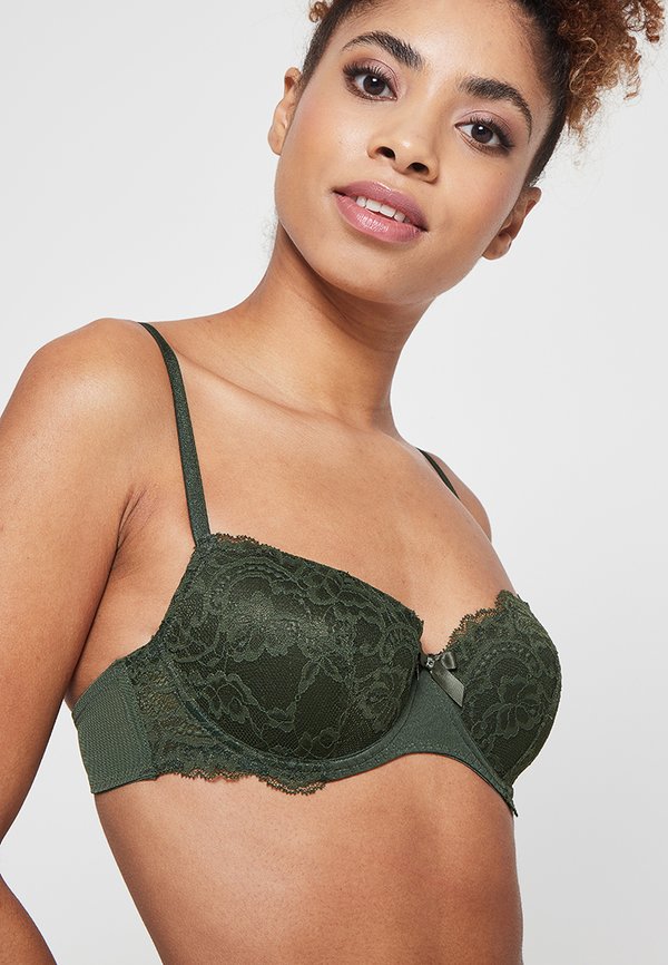 Hunkemöller