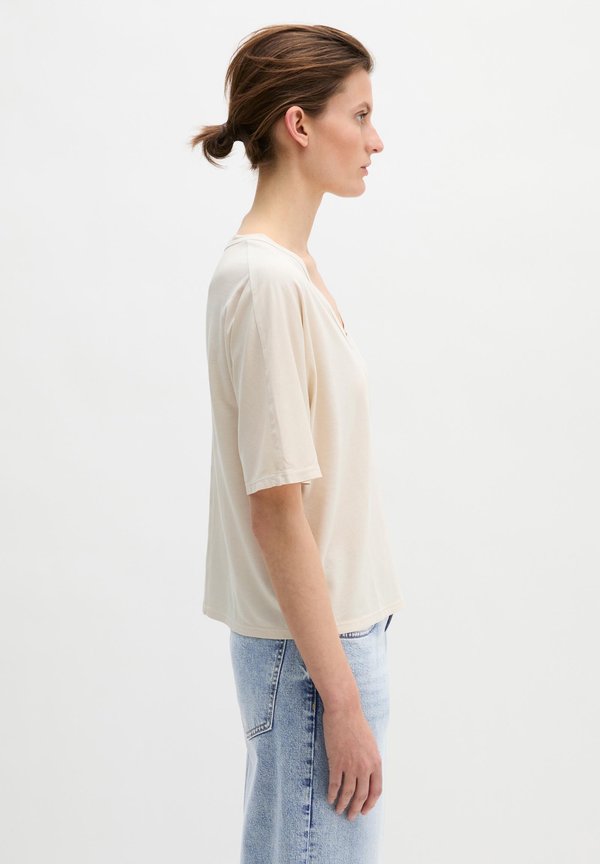 Marc O'Polo MARC O'POLO T-SHIRT LOOSE MIT ANGESCHNITTENEN ÄRMELN