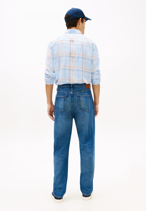 Tommy Jeans SONNY WHISKERED REGULAR TAPERED LEG JEANS