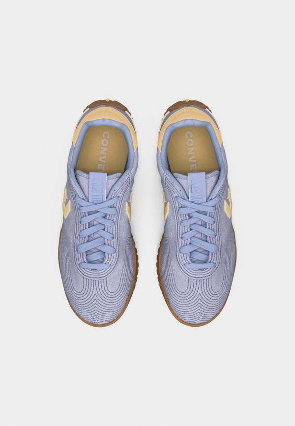 Converse RUN STAR TRAINER