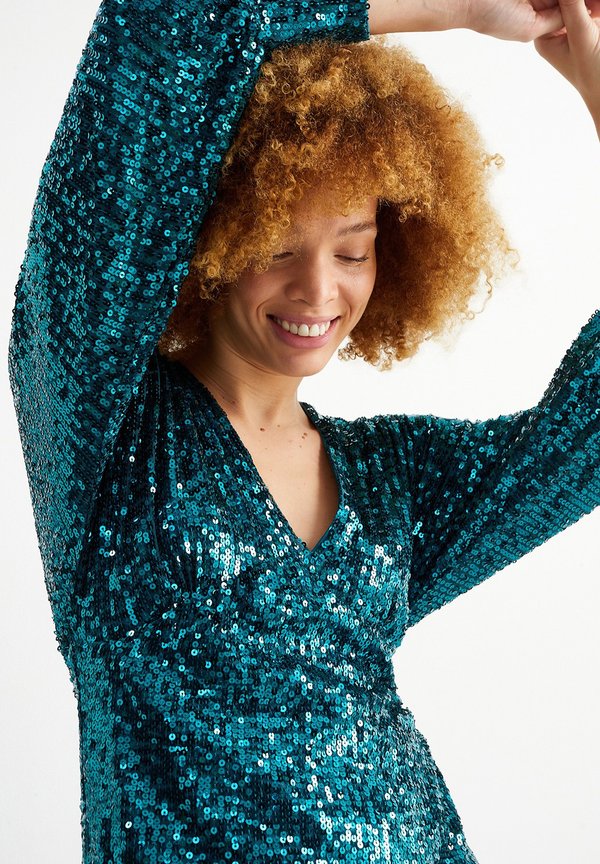 C&A SEQUIN