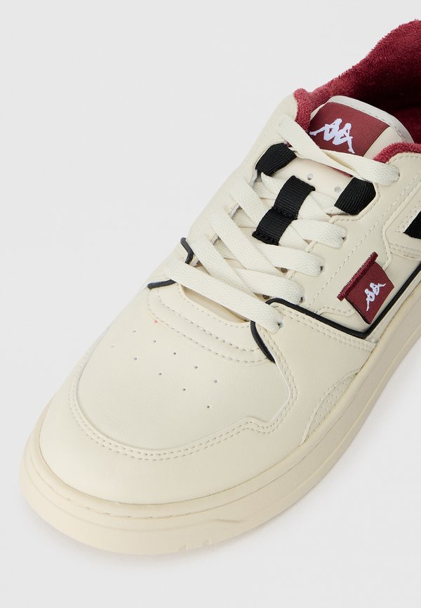 Kappa AUTHENTIC KAI 1