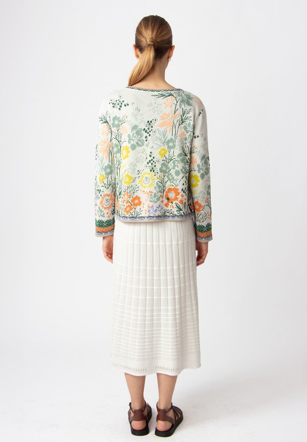 Ivko FLORAL PATTERN