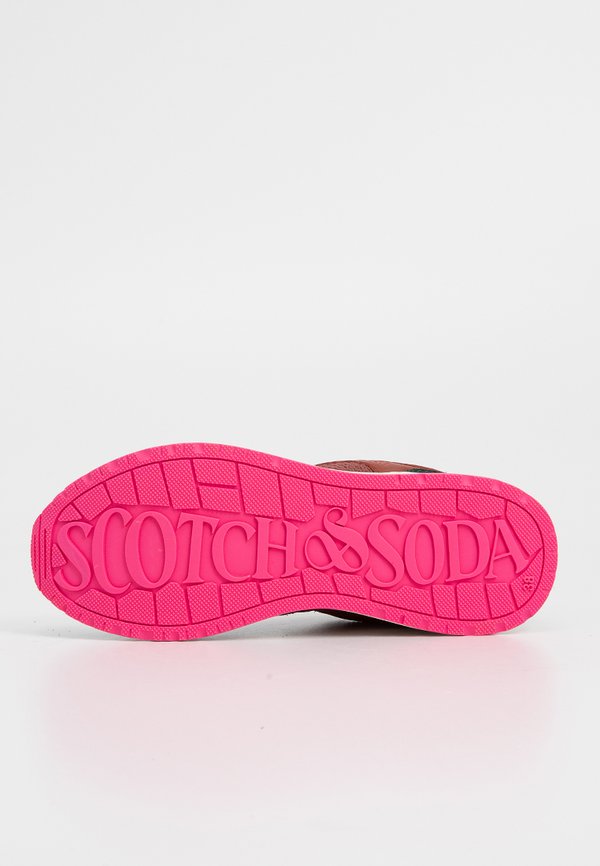 Scotch & Soda CASEY