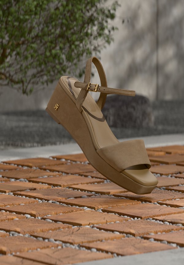 Tommy Hilfiger SUEDE TH MONOGRAM WEDGE SANDALS