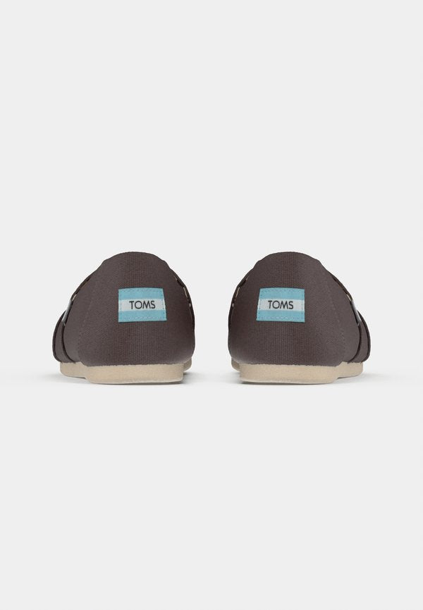 TOMS