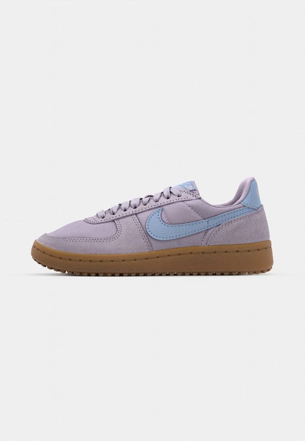 Nike Sportswear WMNS NIKE FIELD GENERAL S&T
