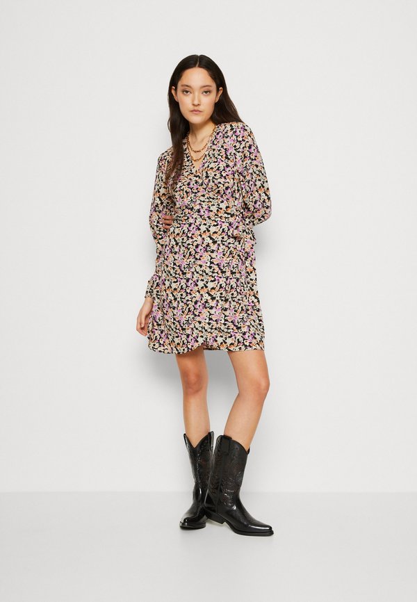 Pieces PCMONICE WRAP DRESS