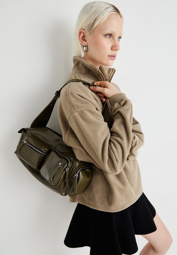 Pieces PCJERIANA HALF ZIP JACKET