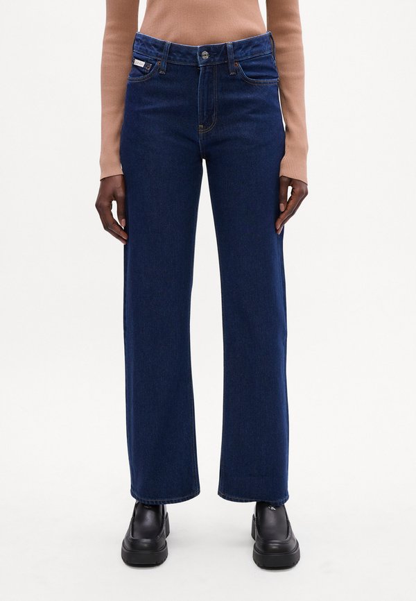 Calvin Klein Jeans SIGNATURE 90S