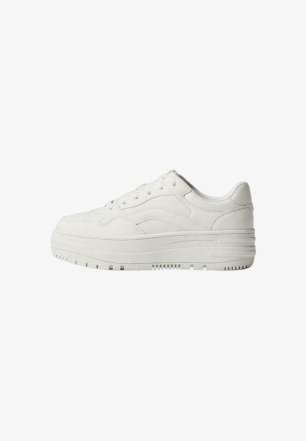 Bershka PLATFORM - Trainers - white