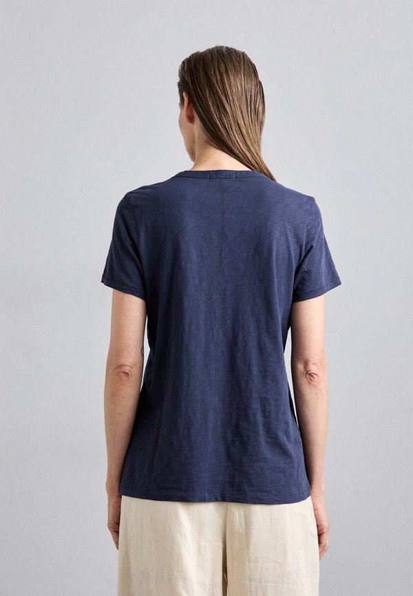 rag & bone THE SLUB VEE