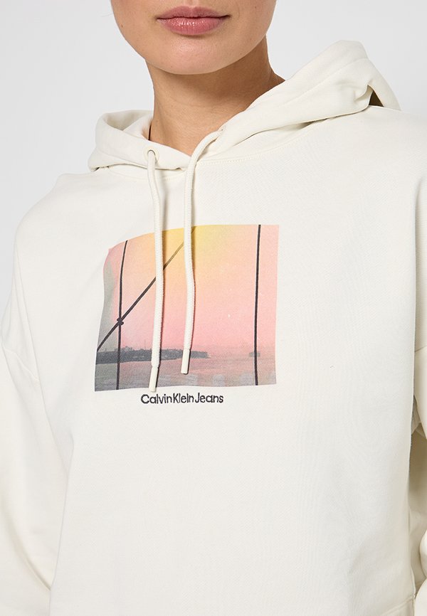 Calvin Klein Jeans