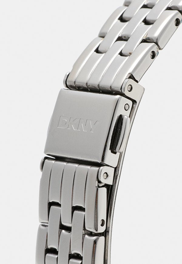 DKNY