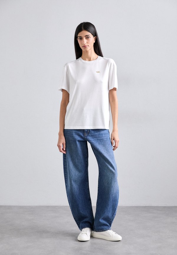 EA7 Emporio Armani TRAIN CORE LADY RELAX  TEE