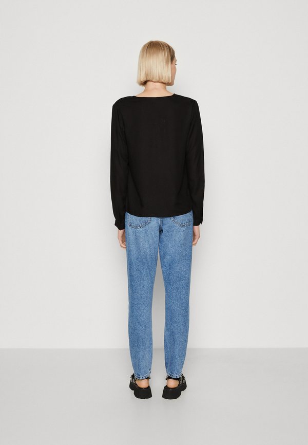 Pieces PCNOVA V NECK