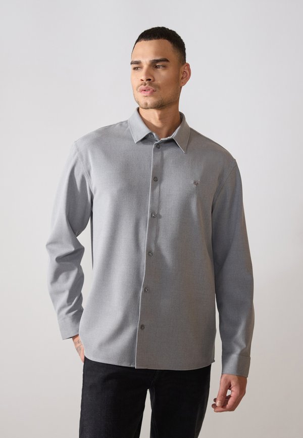 Pier One by Zalando