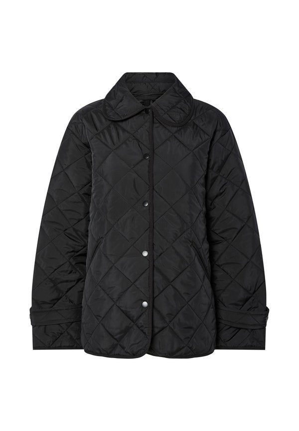 Pieces Short PCEMILY QUILTED